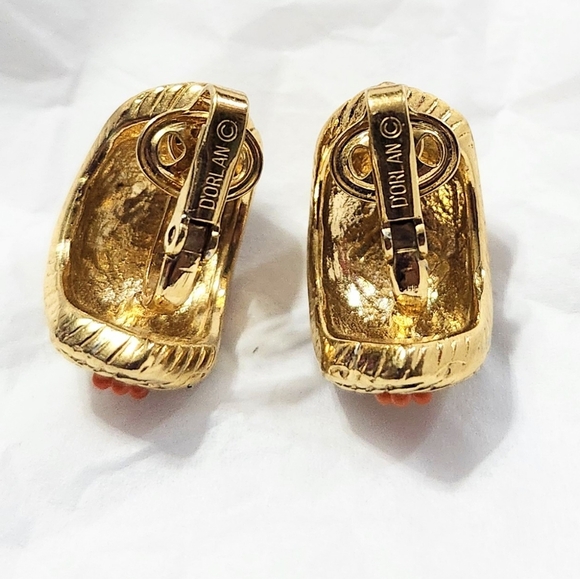 Vtg 1980s D'Orlan Bijoux Gold Plated Beaded Clip Hoop Earrings Buried Treasure? - Picture 4 of 4